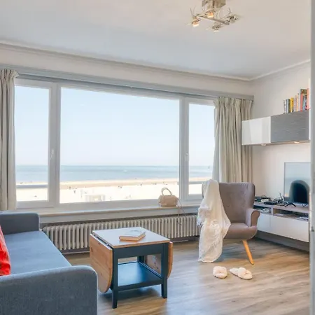 Bright With Stunning Sea View Ostend