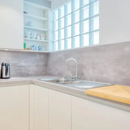 Apartment Bright With Stunning Sea View *